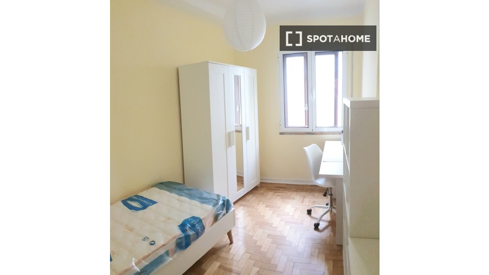 Double room Coimbra, 4 beds, 150m² — photo 42