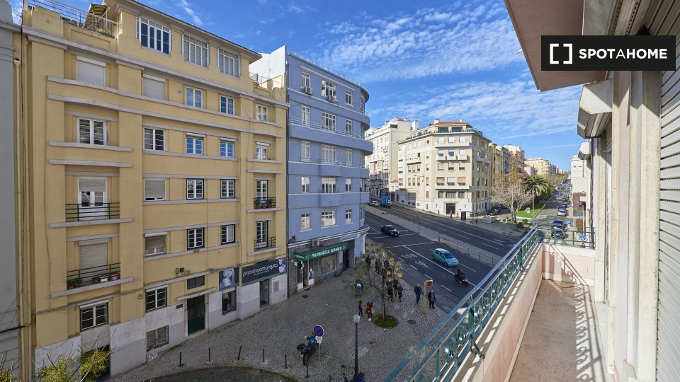 Double room Lisbon, 13 beds — photo 6