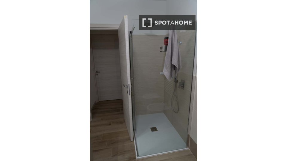 Double room Padua, 1 bed — photo 18