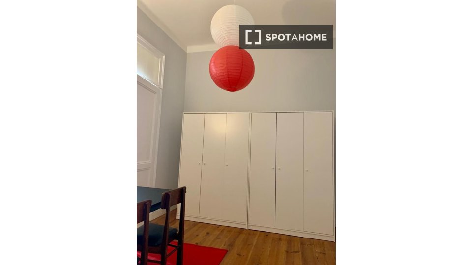 Apartment Lisbon, 2 beds — photo 11