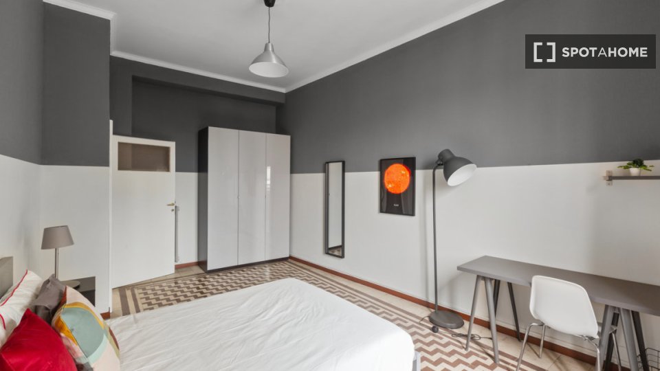 Double room Milan, 2 beds, 84m² — photo 18