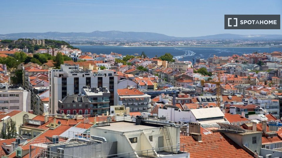 Double room Lisbon, 10 beds — photo 16