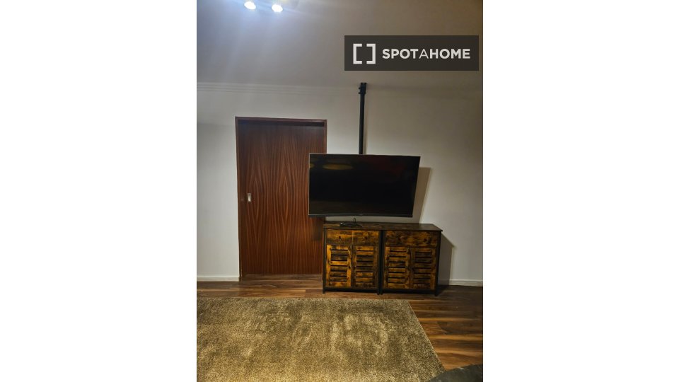 Apartment Stuttgart, 2 beds, 60m² — photo 11