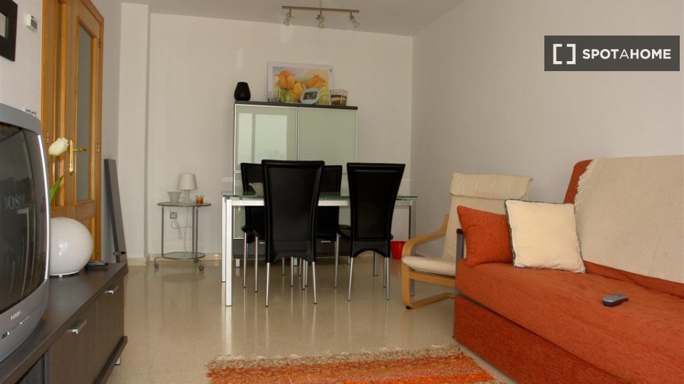 Apartment Alicante, 1 bed, 60m² — photo 8