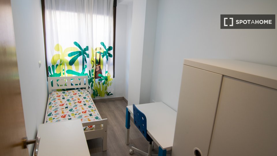 Apartment Valencia, 3 beds, 101m² — photo 9