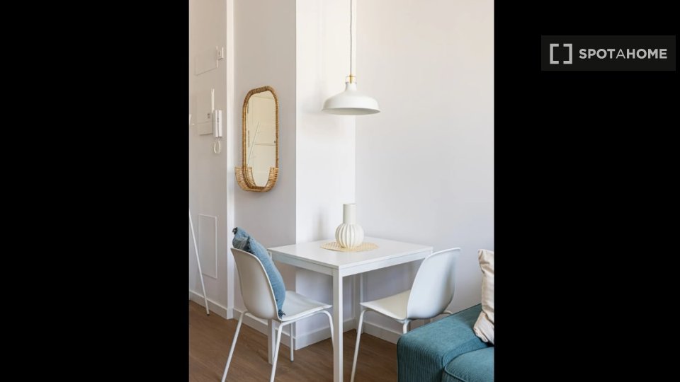 Apartment Barcelona, 1 bed — photo 11