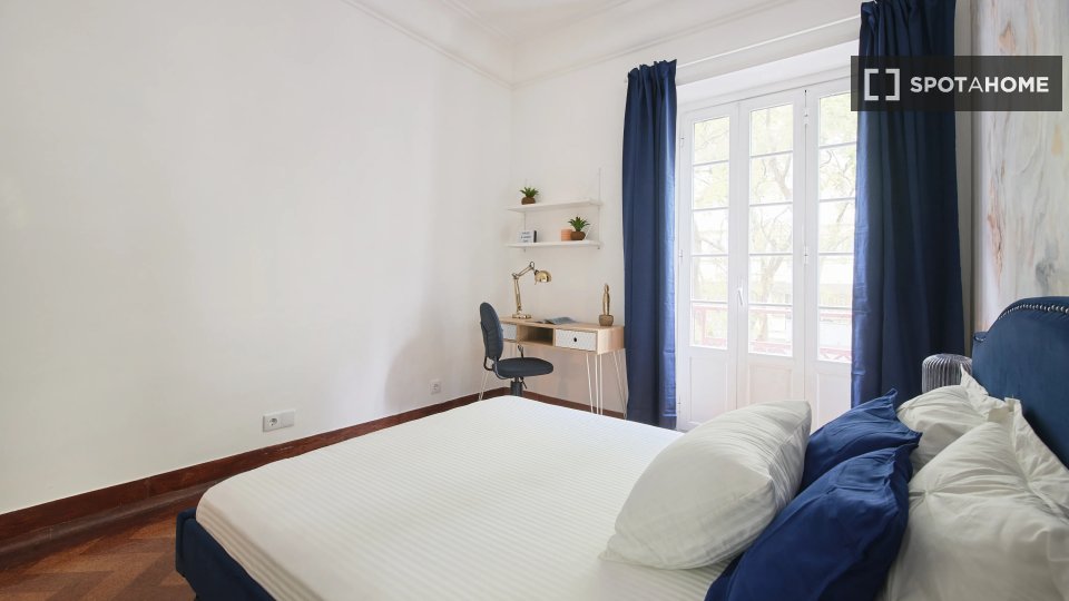 Double room Lisbon, 7 beds — photo 12