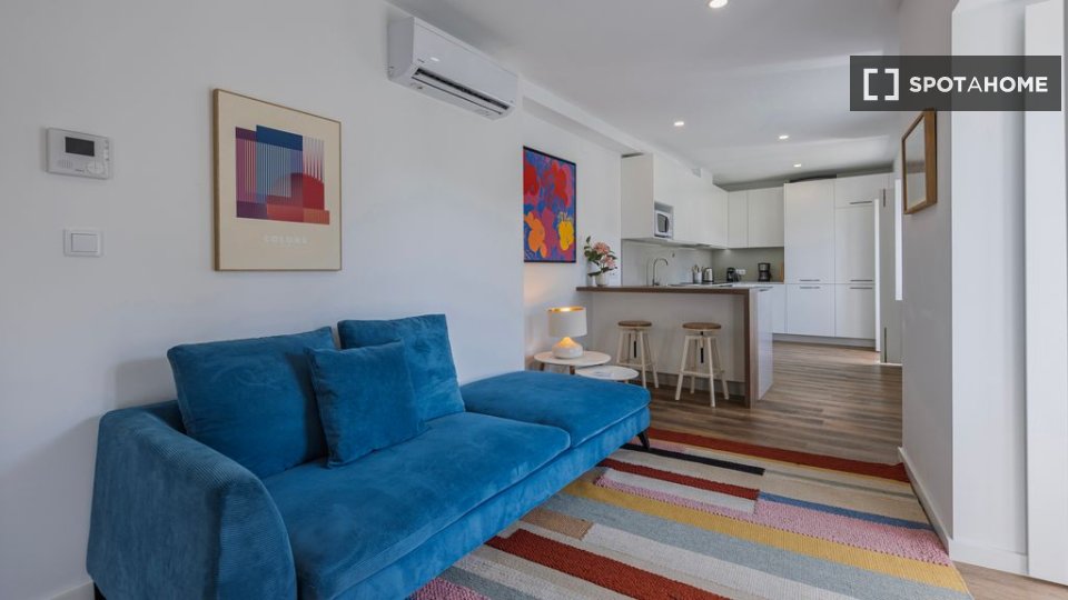 Apartment Lisbon, 2 beds — photo 10