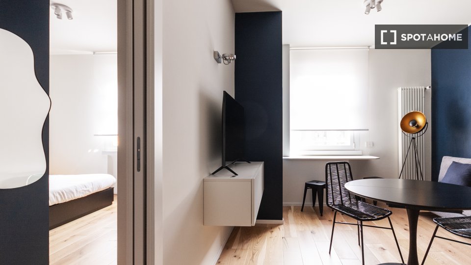Apartment Milan, 1 bed, 48m² — photo 11