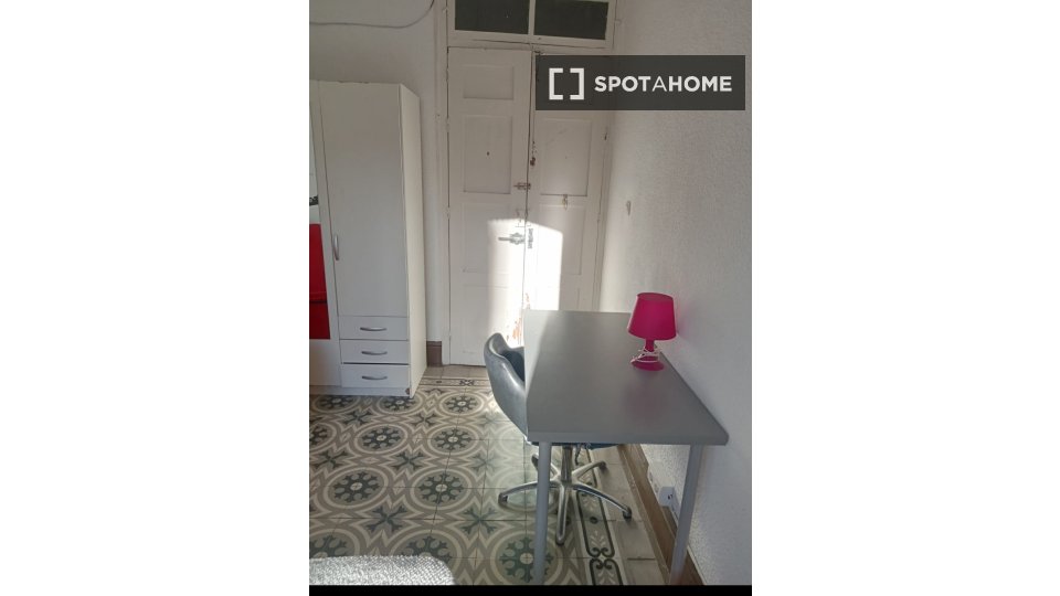 Double room Granada, 4 beds, 150m² — photo 30