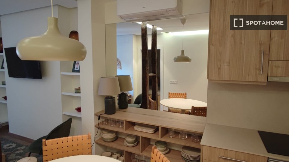 Apartment Madrid, 2 beds, 72m² — photo 4