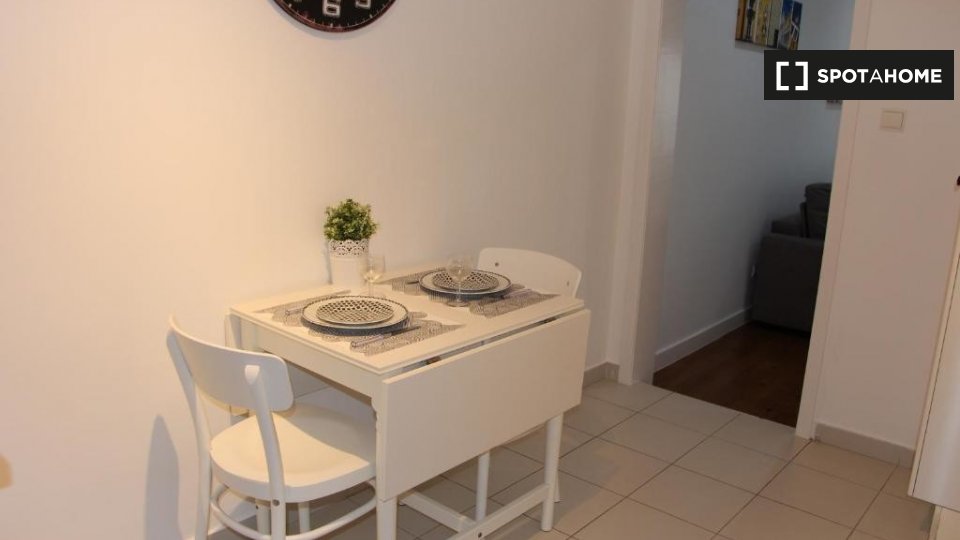 Apartment Lisbon, 1 bed — photo 5
