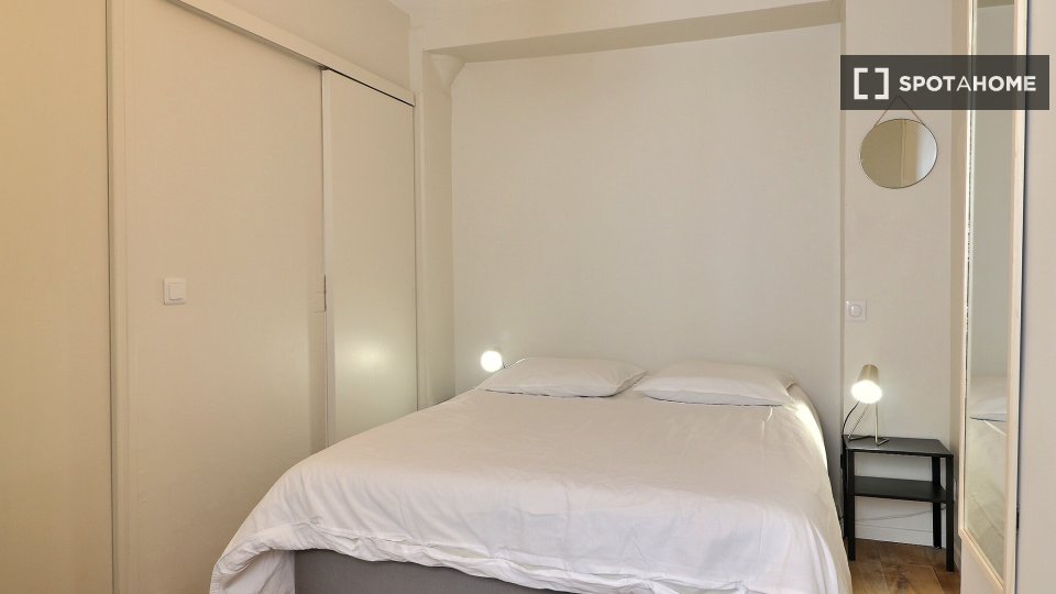 Apartment Paris, 1 bed, 33m² — photo 13