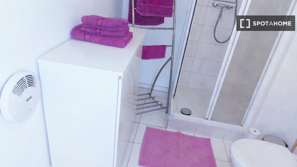 Apartment Brussels, 1 bed, 65m² — photo 3