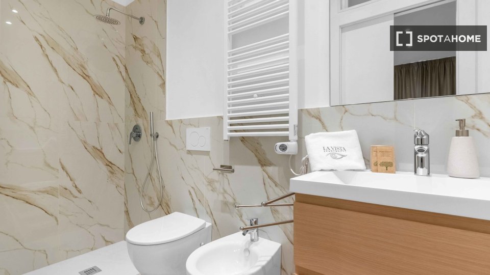 Apartment Milan, 2 beds, 80m² — photo 8
