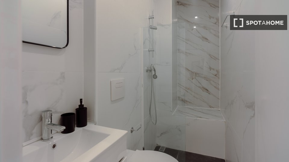 Apartment Porto, 4 beds, 160m² — photo 10