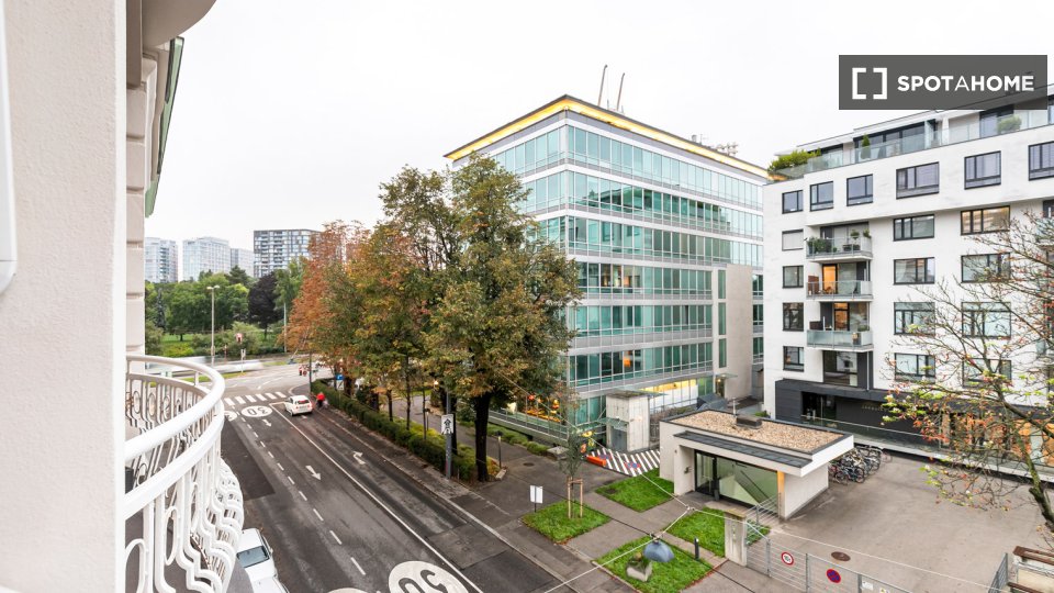 Apartment Vienna, 4 beds, 99m² — photo 18