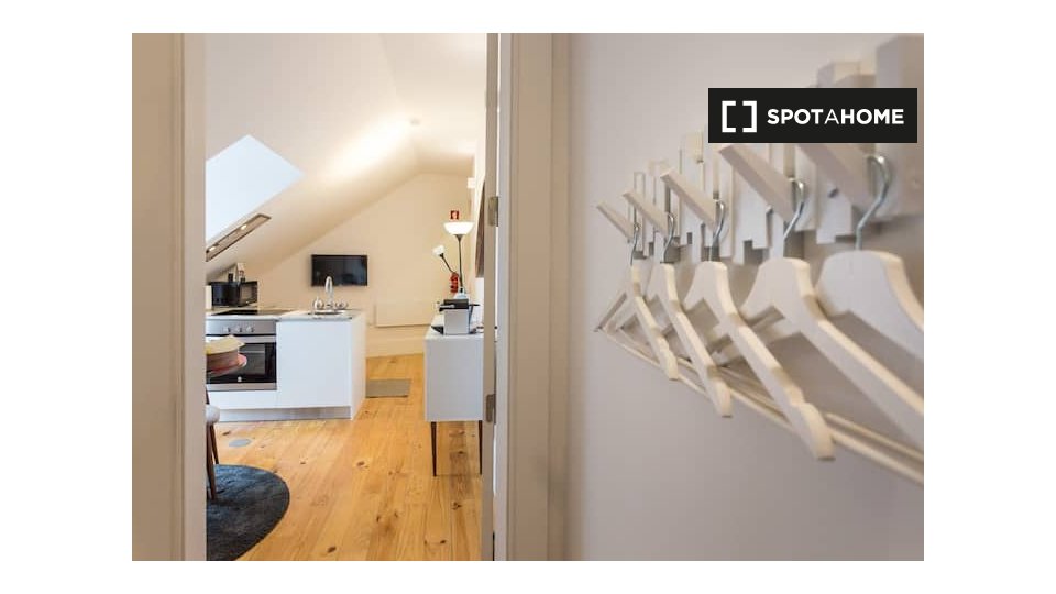 Apartment Porto, 1 bed, 20m² — photo 9