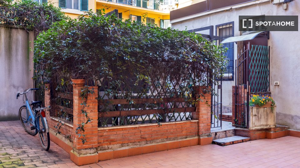 Apartment Rome, 2 beds, 45m² — photo 14