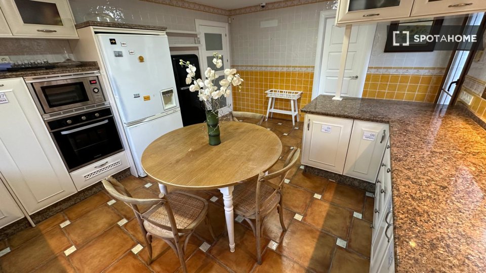 Double room Malaga, 9 beds, 25m² — photo 19