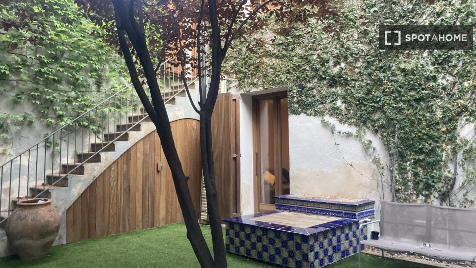 Appartamento Barcellona, 2 camere, 110m² — foto 14