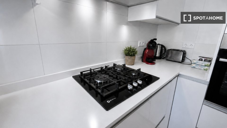 Apartment Alicante, 2 beds — photo 4