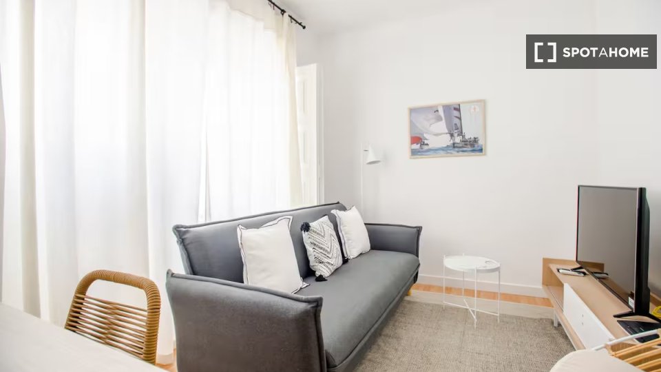 Apartment Lisbon, 2 beds — photo 19