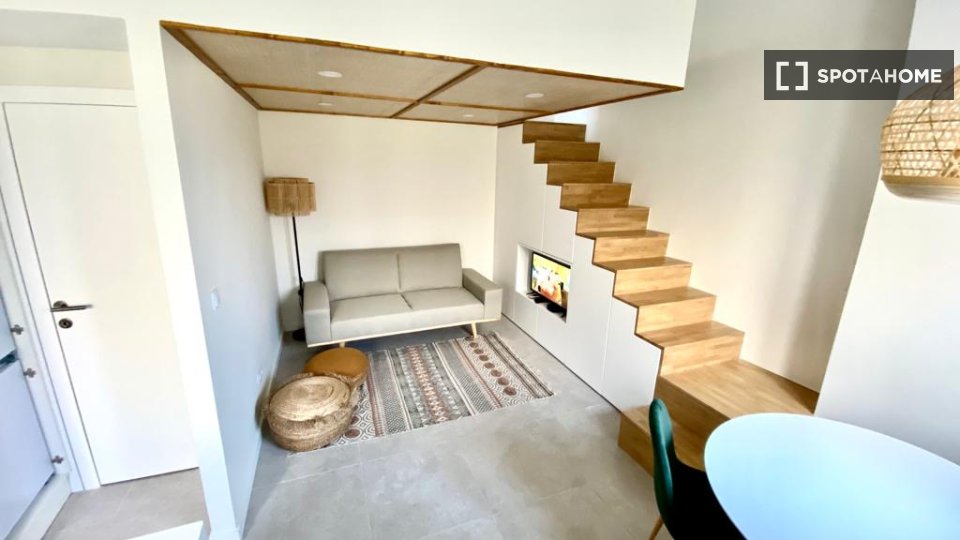 Apartment mono Lisbon, 50m² — photo 16