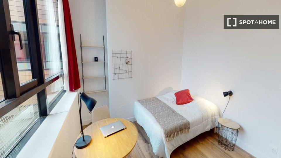 Double room Paris, 12 beds, 220m² — photo 22