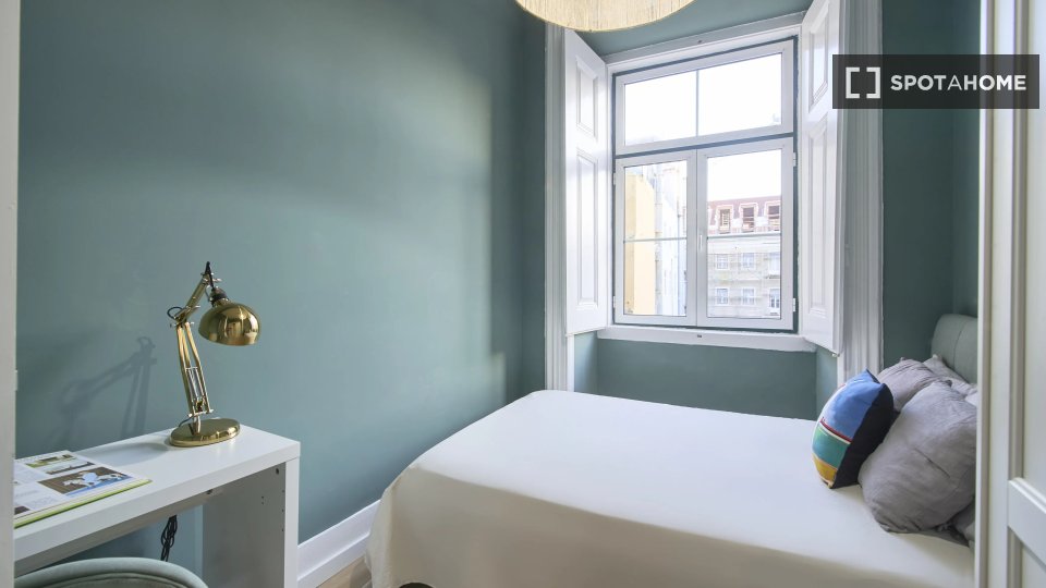 Double room Lisbon, 9 beds — photo 1