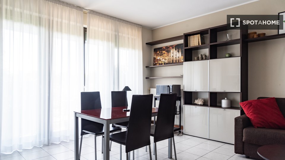 Apartment Milan, 1 bed, 74m² — photo 17