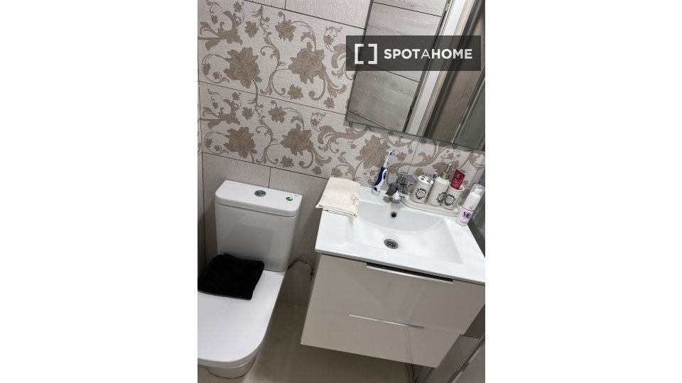Apartment Barcelona, 3 beds, 100m² — photo 11