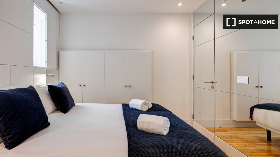 Apartment Lisbon, 1 bed — photo 15