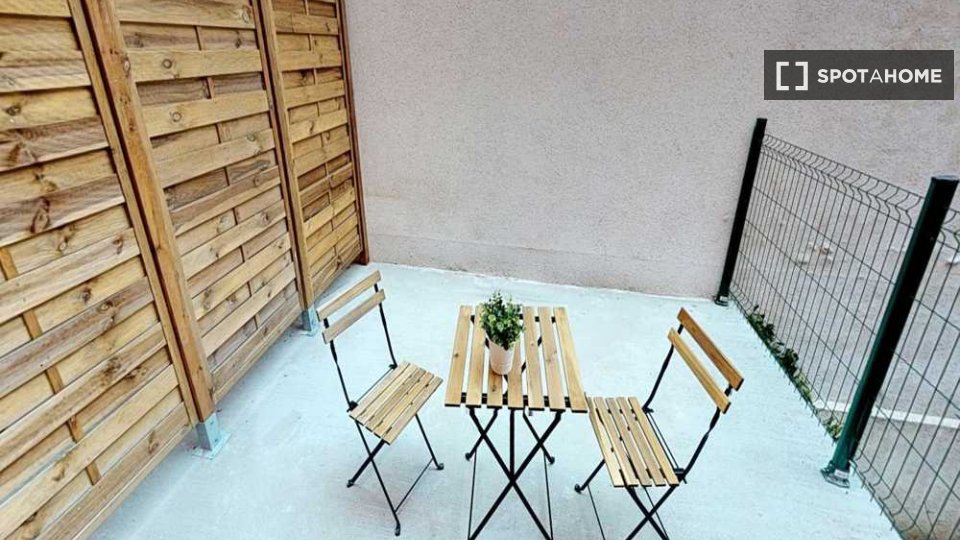 Double room Lille, 5 beds, 110m² — photo 8