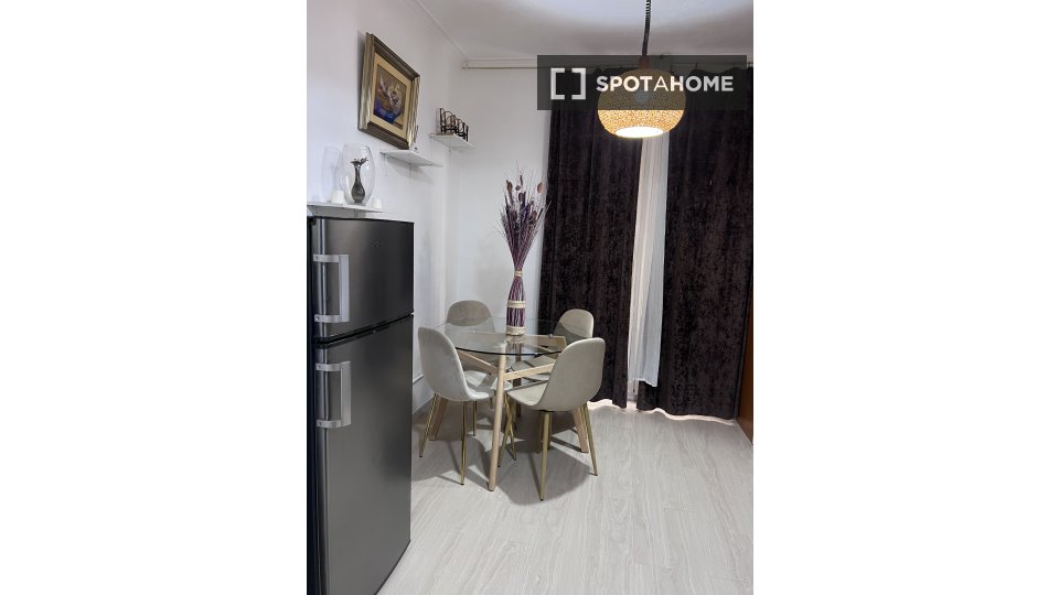 Apartment mono Barcelona, 25m² — photo 7