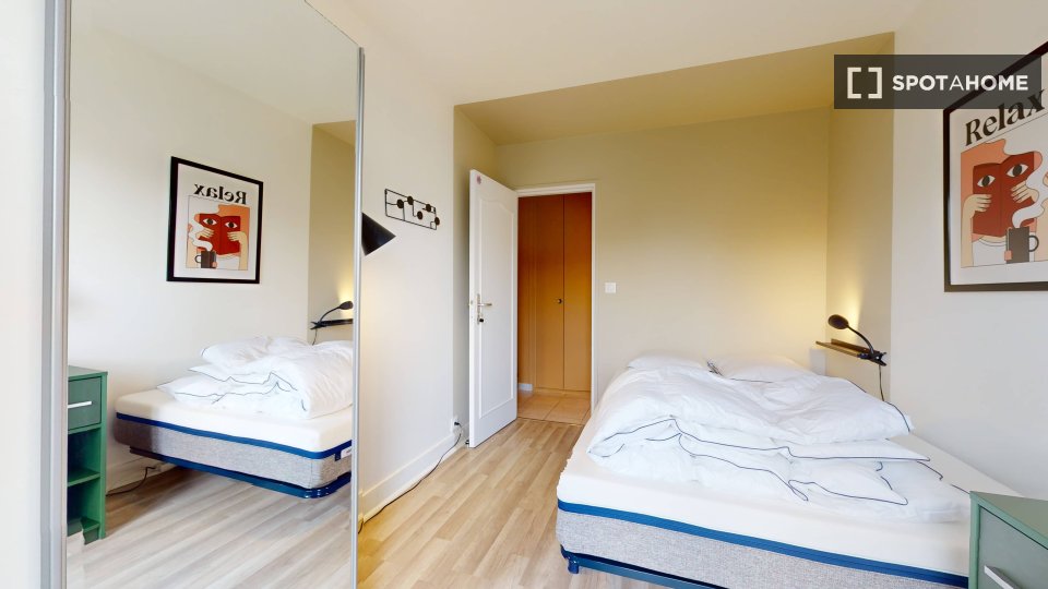 Double room Paris, 15 beds — photo 14
