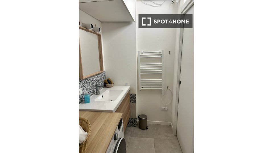 Apartment Milan, 2 beds, 75m² — photo 5