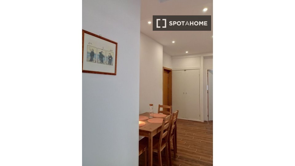Double room Porto, 5 beds, 170m² — photo 5