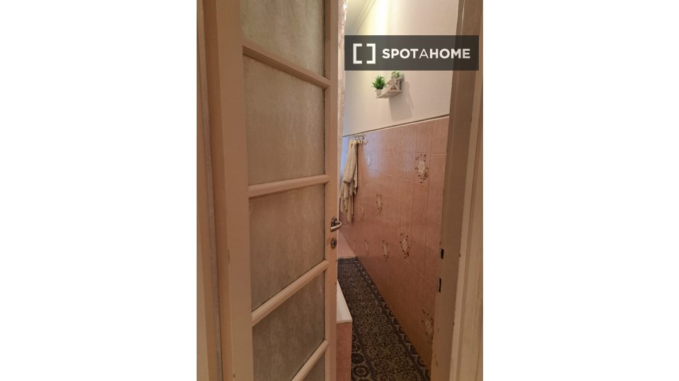 Double room Milan, 2 beds, 78m² — photo 26