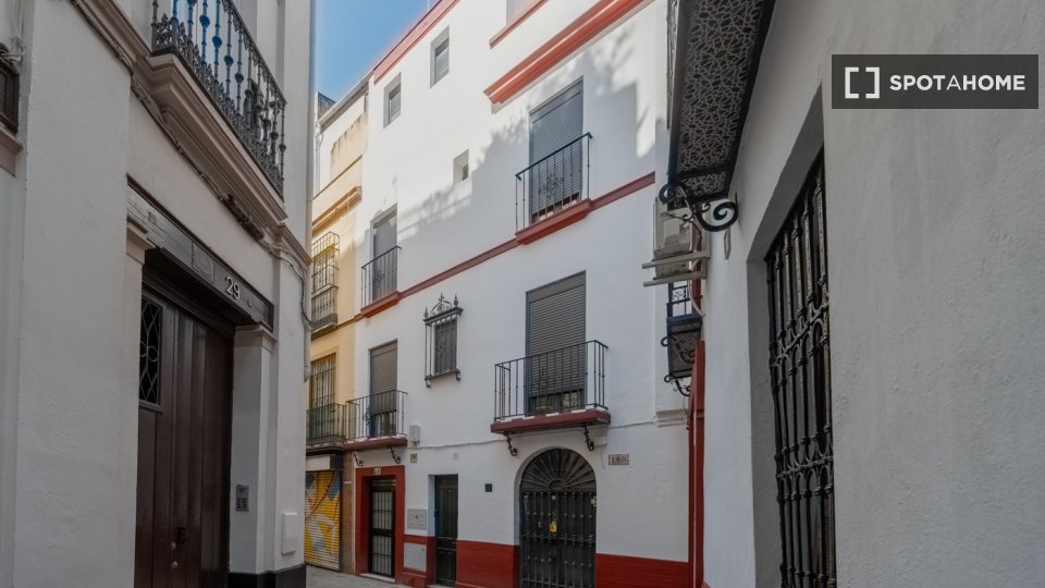 Apartment Seville, 3 beds, 94m² — photo 5