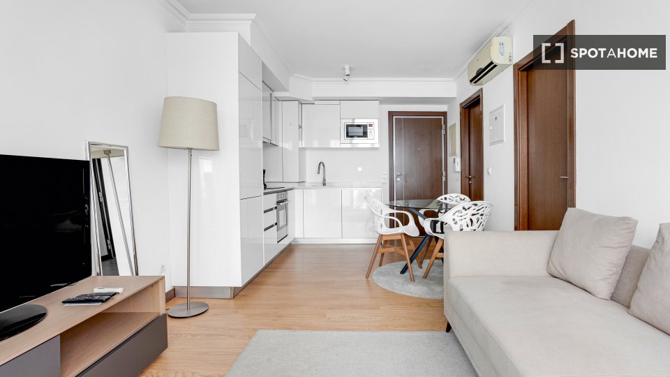 Apartment mono Lisbon, 40m² — photo 11