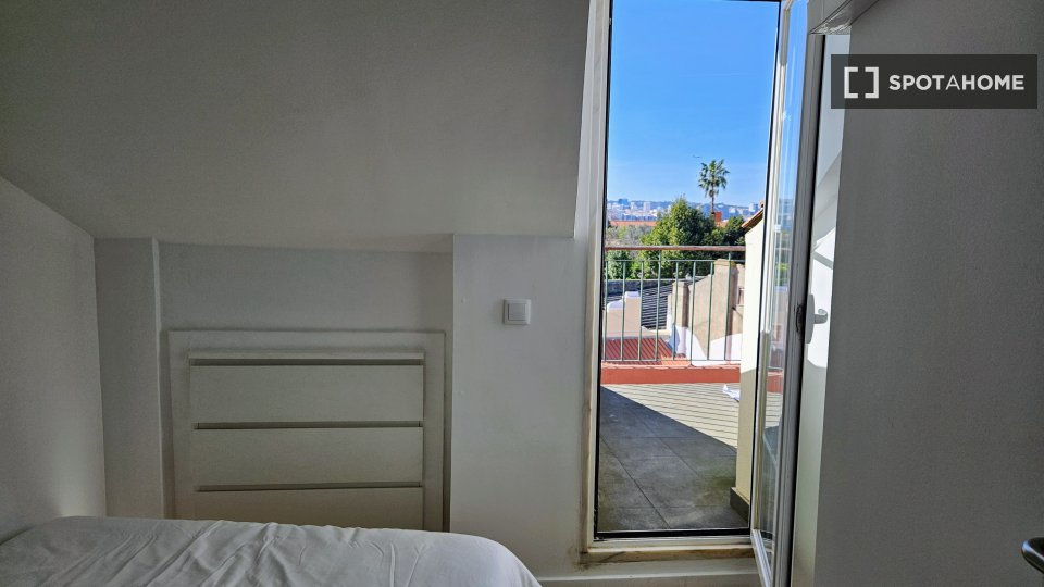 Apartment Lisbon, 1 bed — photo 7