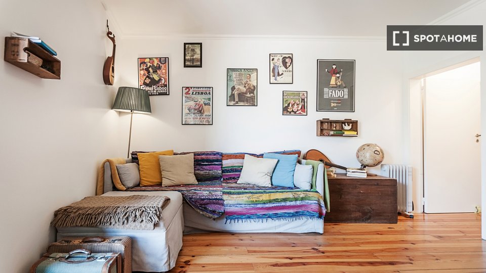 Apartment mono Lisbon, 45m² — photo 1