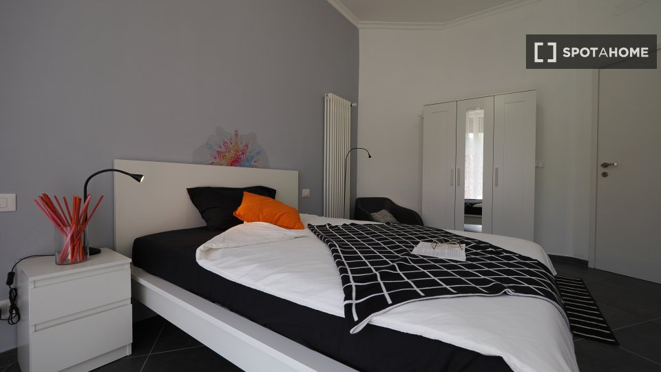 Double room Turin, 7 beds — photo 1