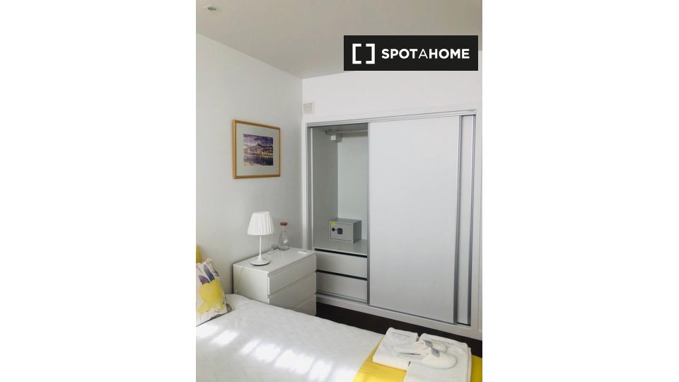 Double room Porto, 11 beds — photo 9