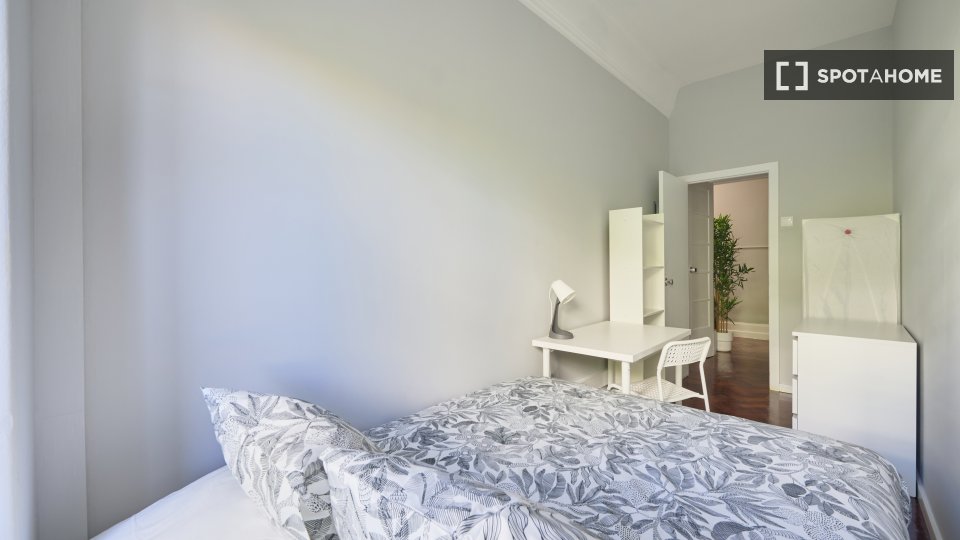 Double room Lisbon, 16 beds — photo 5