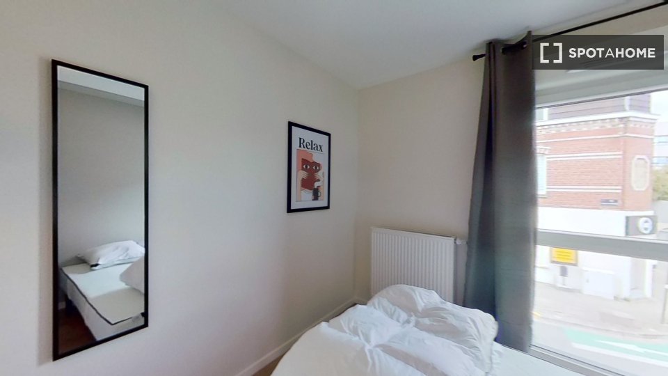 Double room Lille, 12 beds — photo 11