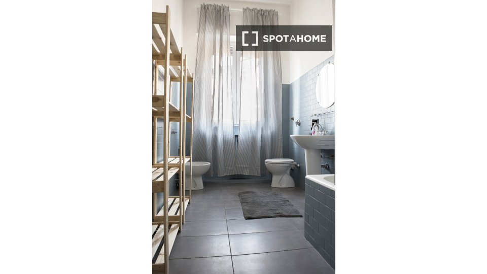Double room Milan, 5 beds, 175m² — photo 10