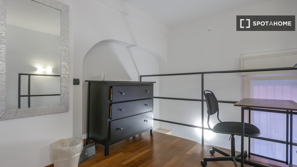 Apartment Milan, 1 bed, 37m² — photo 12
