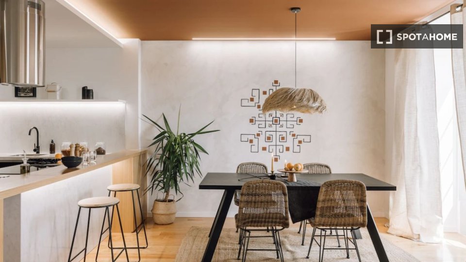 Apartment Lisbon, 2 beds — photo 17
